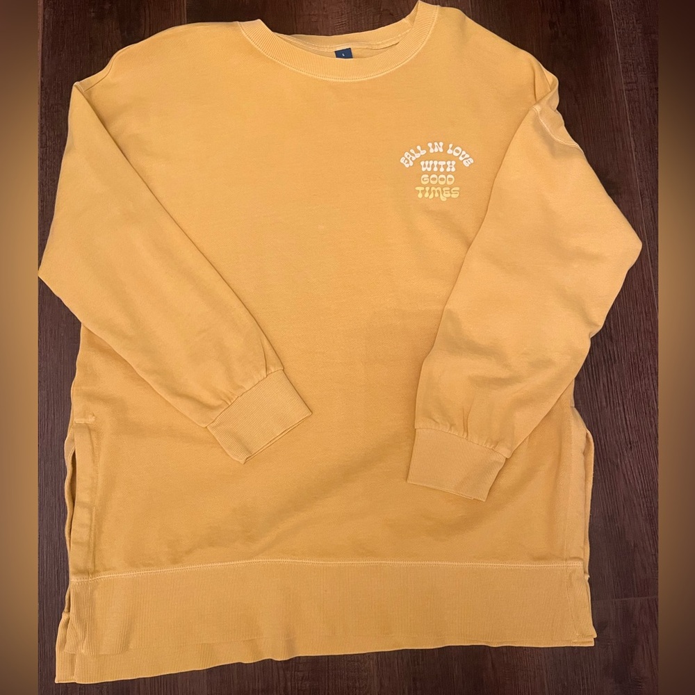 Women’s Old Navy Light-weight Sweatshirt